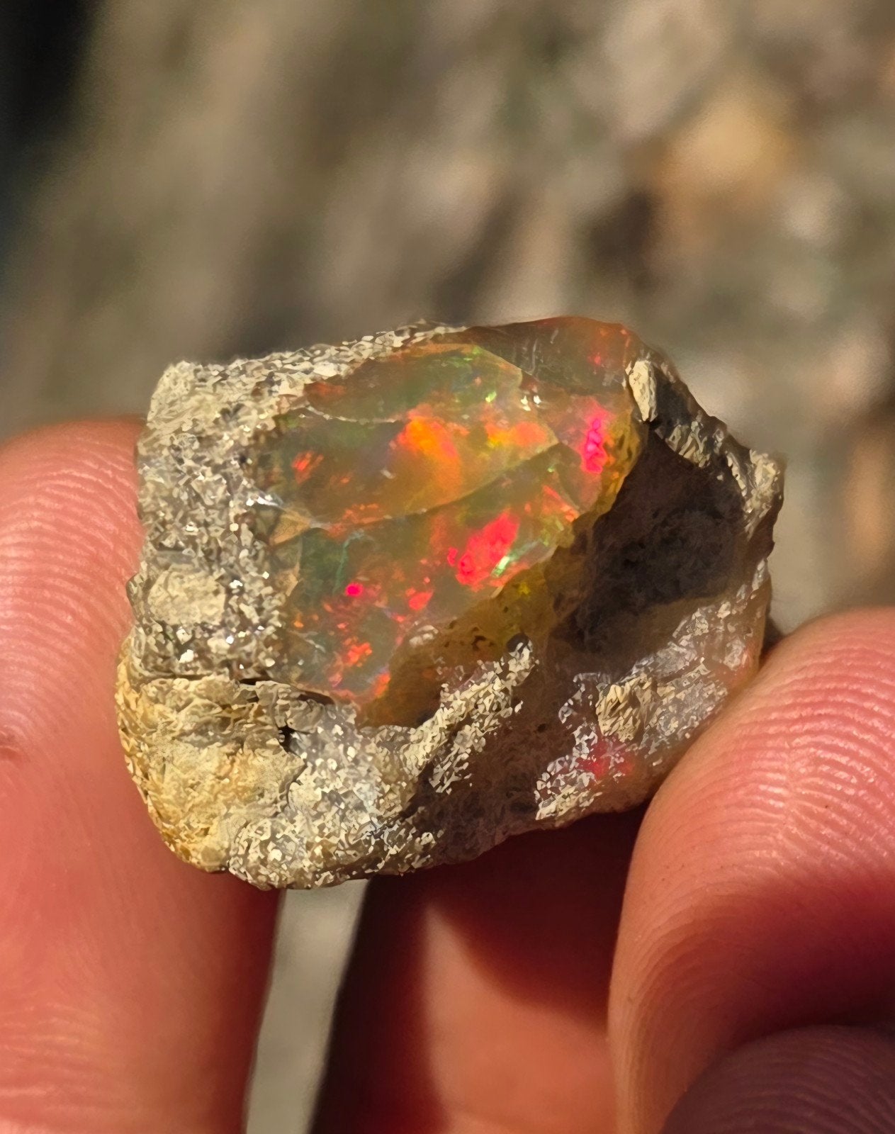 ruwe kristal opaal multifire 7,5 gram vurig!, Ophalen of Verzenden