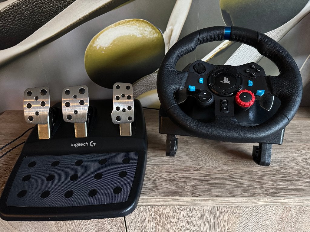 Logitech G29 Racestuur + Pedalen | Zo goed als nieuw, Racestuur, Force feedback, Zo goed als nieuw, Logitech