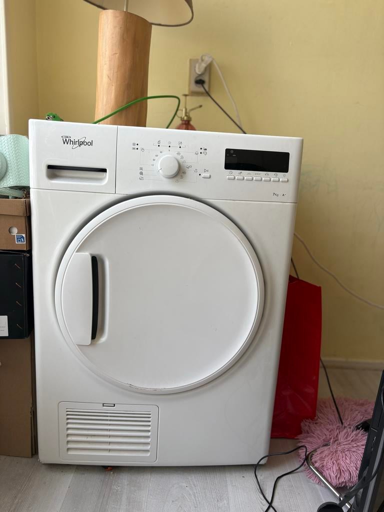 Whirlpool 7kg A+ Condensdroger, Ophalen, 6 tot 8 kg, Gebruikt, 85 tot 90 cm