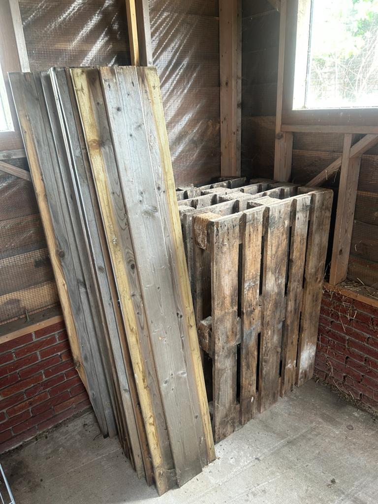 Pallets en schuttingplanken (brandhout), Doe-het-zelf en Verbouw, Hout en Planken, Ophalen, Gebruikt, 50 mm of meer, Pallet
