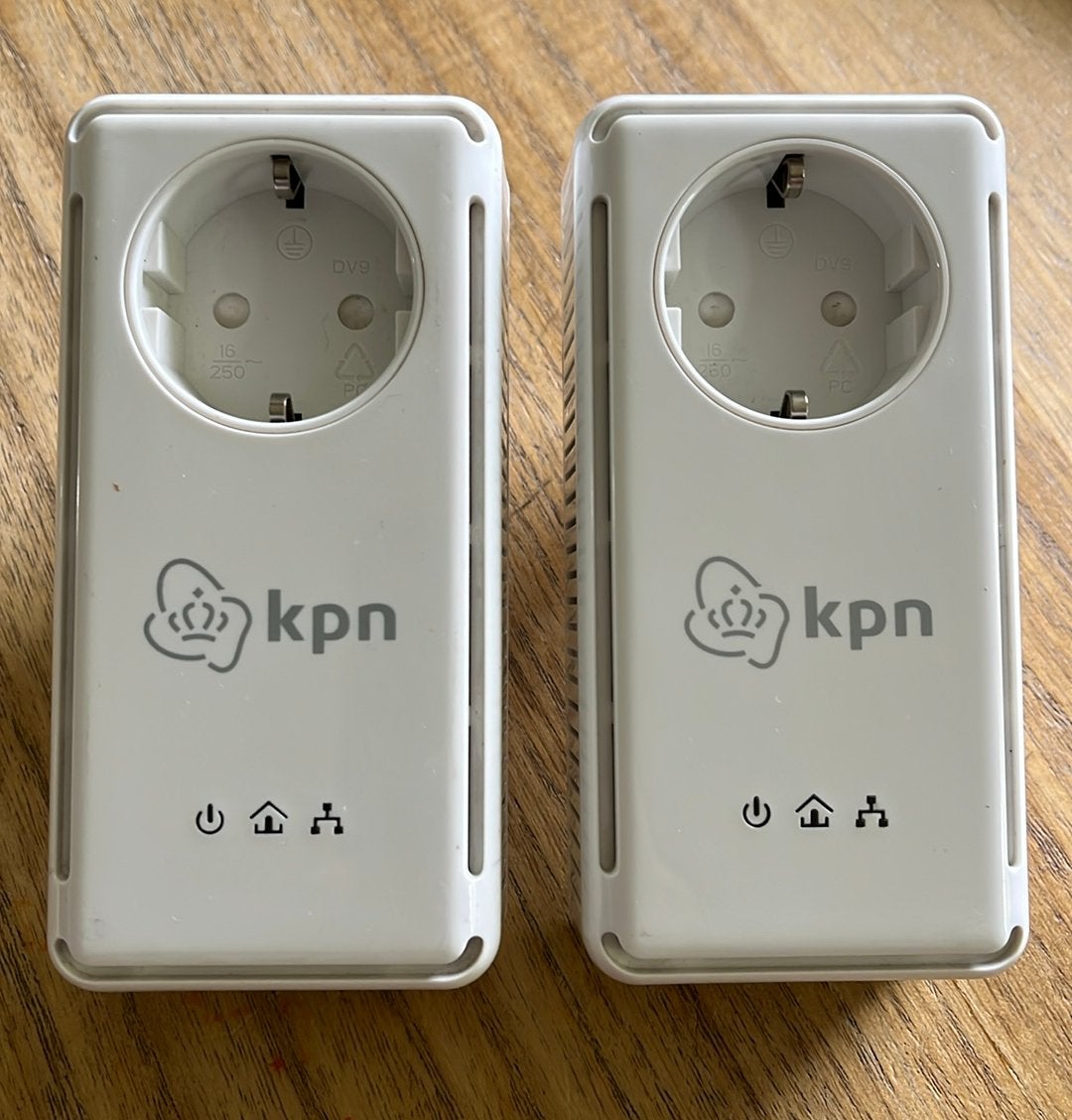 Wifi Adapter KPN, Computers en Software, Routers en Modems, Ophalen of Verzenden, Zo goed als nieuw