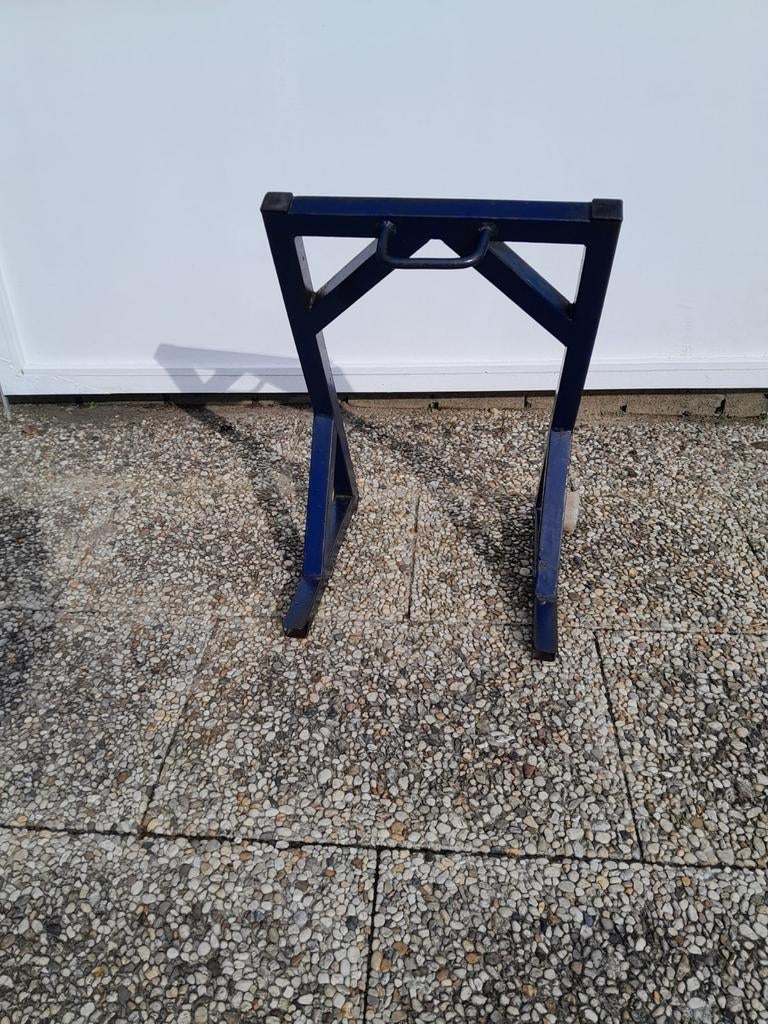 Blauwe motorbok met wielen, Ophalen, Gebruikt