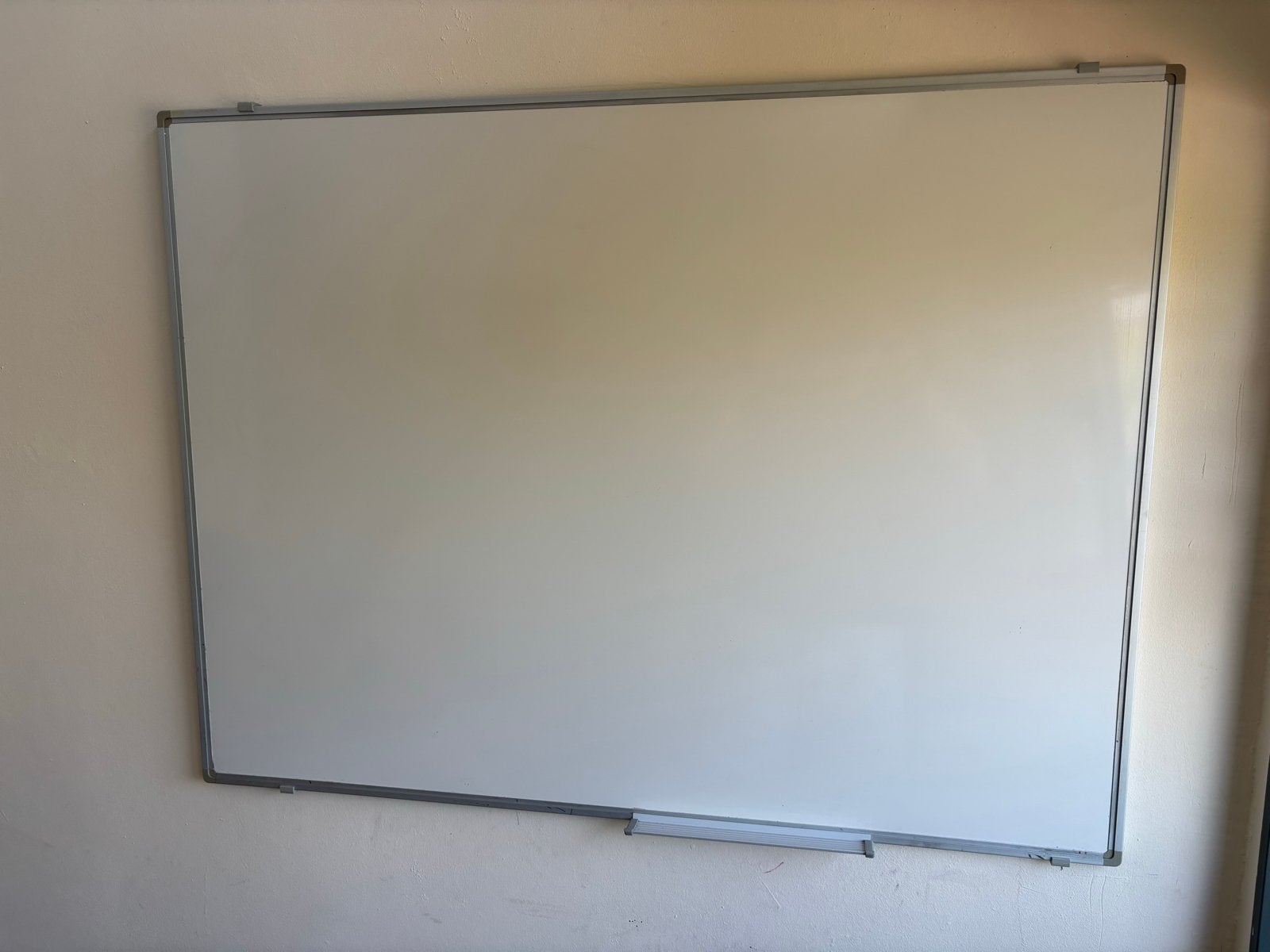 Whiteboard, Ophalen, Zo goed als nieuw, Whiteboard