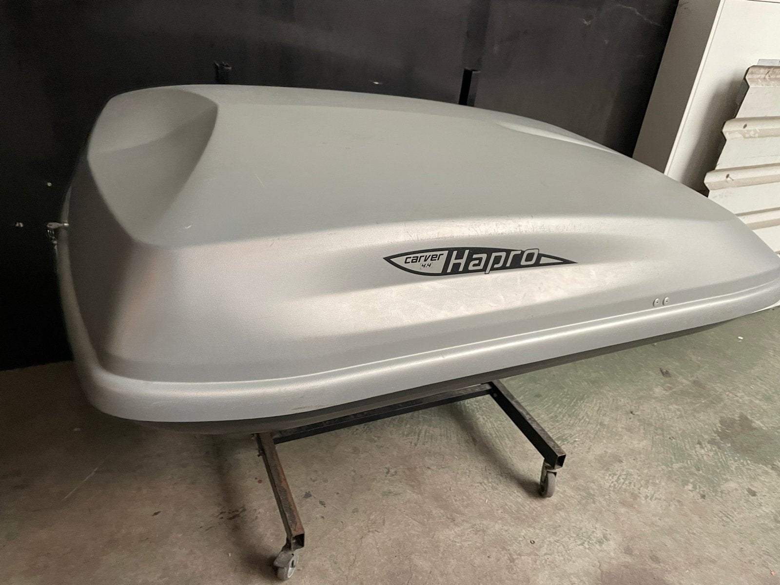 Hapro Carver 4.4 Dakkoffer - Ruim en Makkelijk te Monteren, Ophalen, Gebruikt