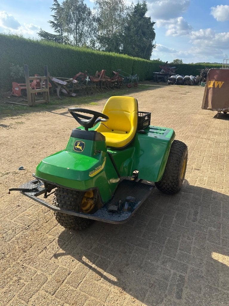 John Deere 1200A driewieler uit 2011 (inc. kenteken), Ophalen, Gebruikt