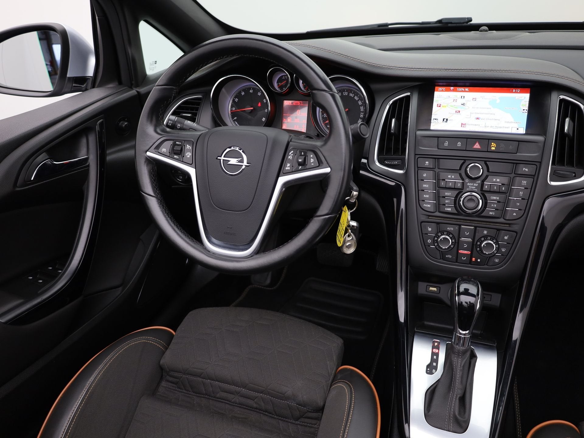 Opel Cascada 1.6 Turbo 170Pk Aut Innovation | Parkeersensore, Auto's, 12 maanden, Gebruikt, 4 cilinders, 4 stoelen