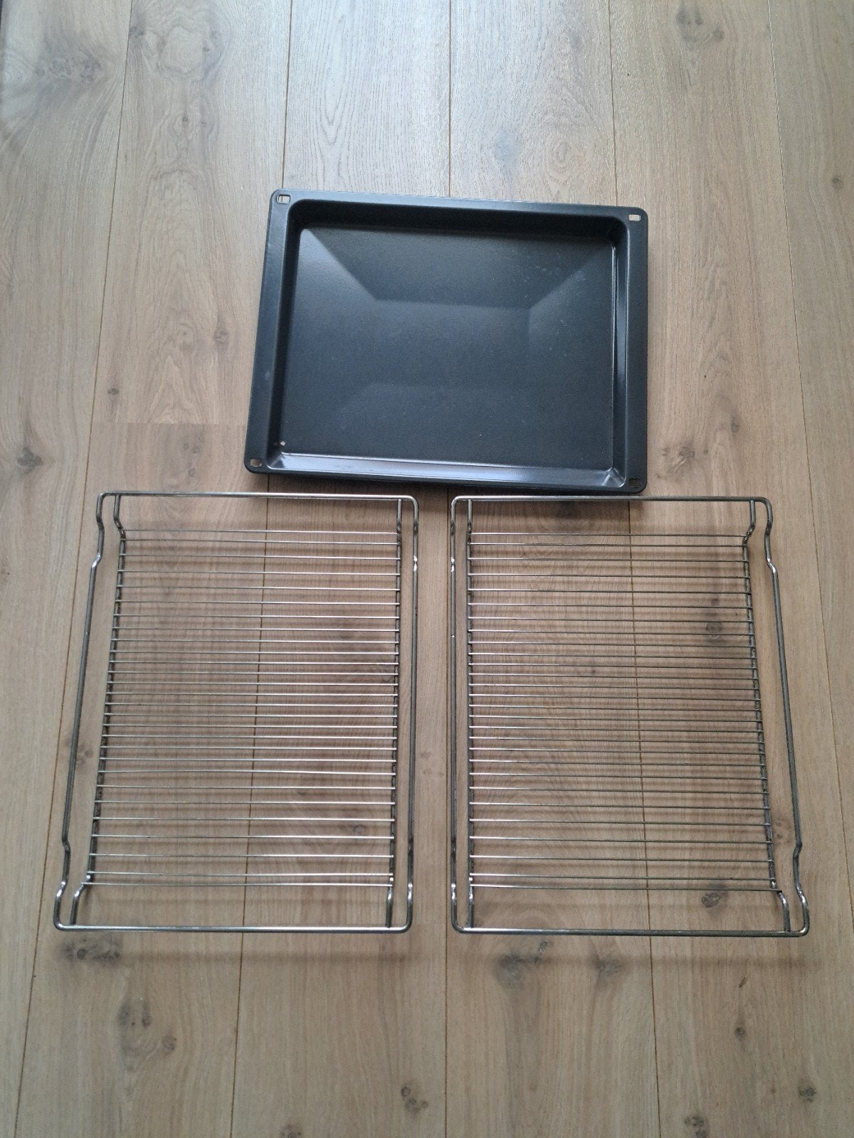 Siemens oven bakplaat en roosters 44/34,5 cm, Witgoed en Apparatuur, Ophalen, Minder dan 45 cm, Gebruikt, Minder dan 45 cm