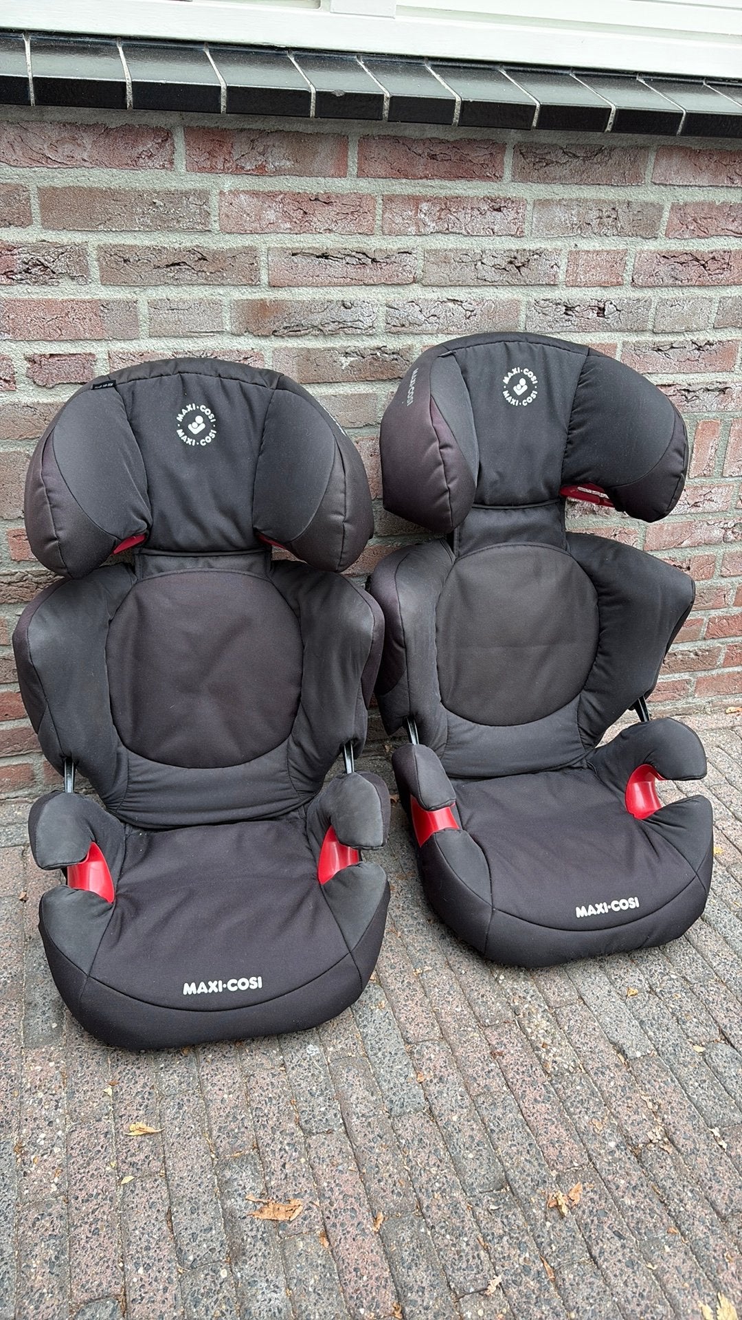 1x Maxi-Cosi Rodifix XP Isofix autostoel - Zwart, Ophalen, 15 t/m 36 kg, Verstelbare rugleuning, Maxi-Cosi