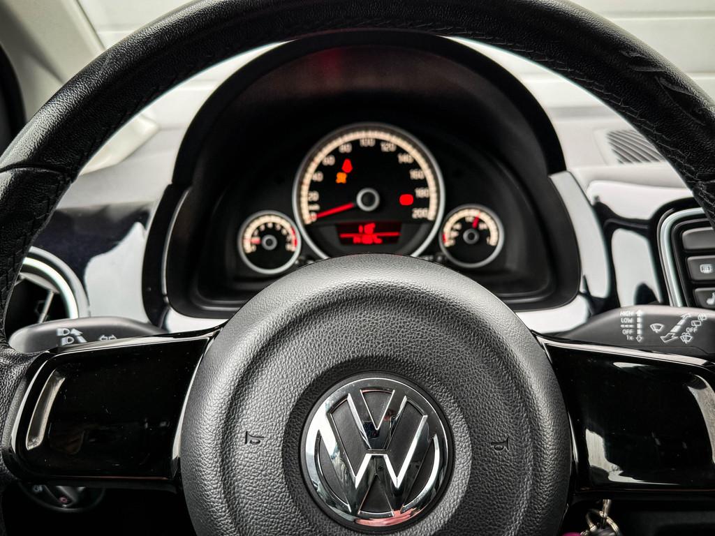 Volkswagen up! 1.0 move up! Black Edition | Airco | Navi | L, Auto's, Volkswagen, Euro 5, Gebruikt, 4 stoelen, Zwart