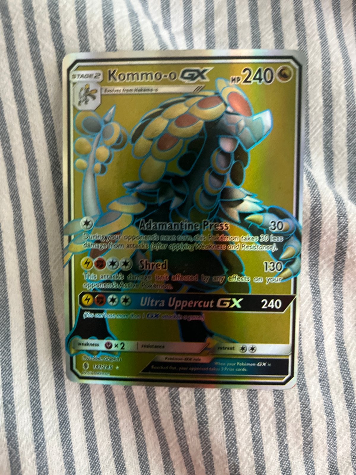 Kommo-o GX Pokémon Kaart - Full Art Foil, Hobby en Vrije tijd, Ophalen of Verzenden, Zo goed als nieuw, Losse kaart, Foil