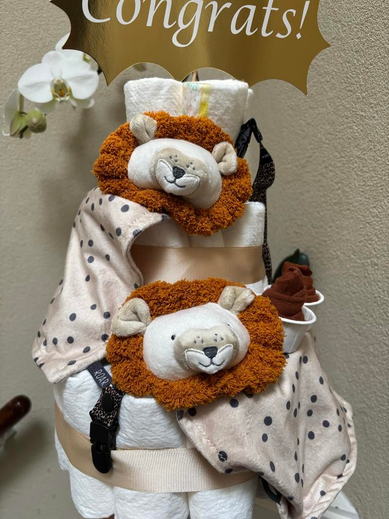 Luiertaart voor tweeling - Leeuw, Kinderen en Baby's, Kraamcadeaus en Geboorteborden, Ophalen of Verzenden, Nieuw, Kraamcadeau