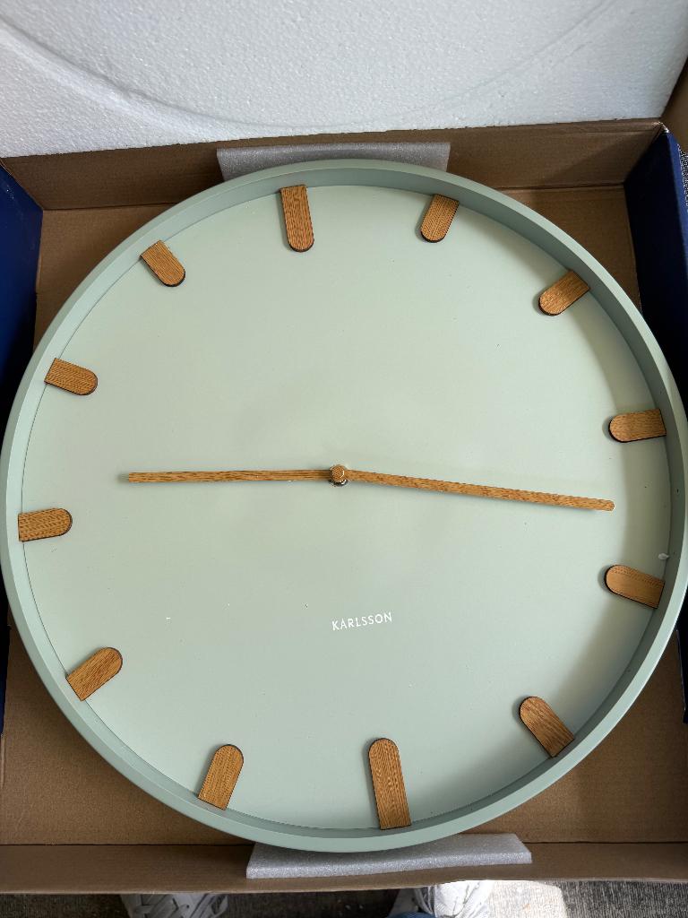 Wandklokken Karlsson met verzendschade, Ophalen of Verzenden, Nieuw, Digitaal, Wandklok