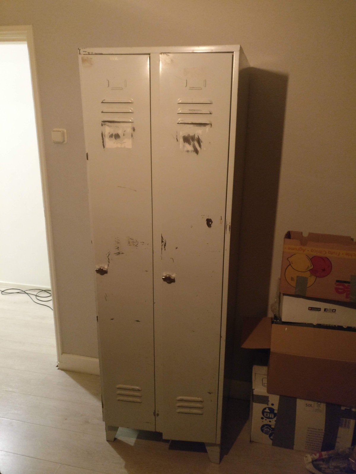 Vintage metal locker grijs lockerkast industrieel, Ophalen of Verzenden, Gebruikt, Industrieel, Vintage