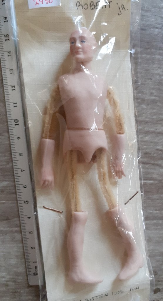 Fijn porselein handwerk  hoofd draait..knie/elleboog buigen, Verzamelen, Verzenden, Nieuw, Popje