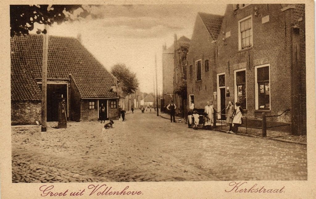 Groet uit Vollenhove. - Kerkstraat. - ongelopen, Verzenden, 1920 tot 1940, Ongelopen, Overijssel