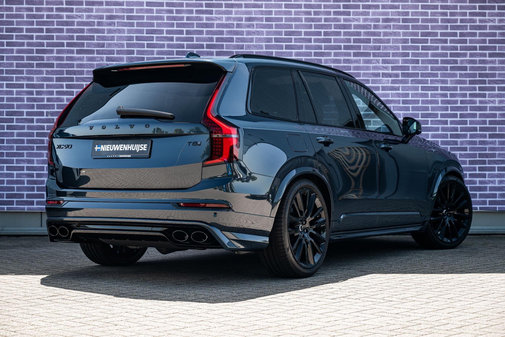 Volvo XC90 T8 Plug-in hybrid AWD Ultra Black Ed. Exec. | Exe, Auto's, 12 maanden, Gebruikt, Euro 6, 4 cilinders