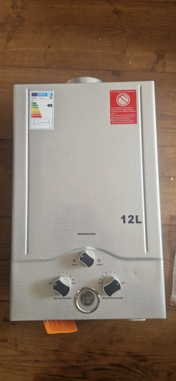 12 Liter Tankloze Geiser - Direct Warm Water, Ophalen, Minder dan 3 jaar oud, Minder dan 20 liter, Propaan of Butaan