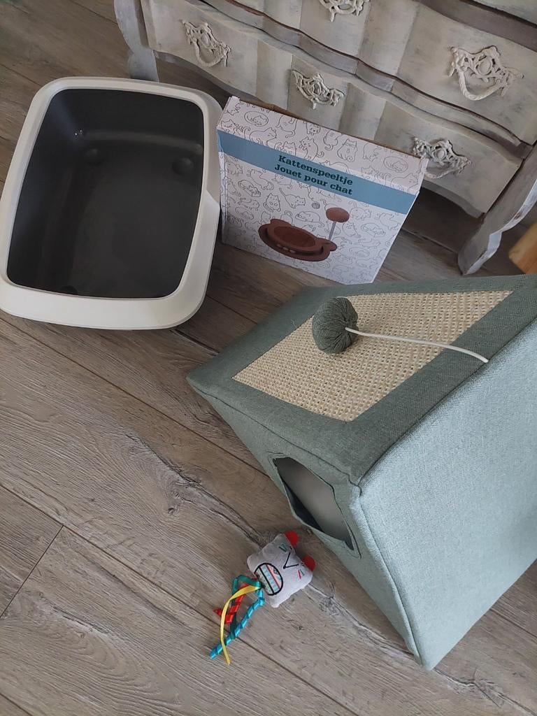 Kattenbak,slaaphuisje etc, Ophalen