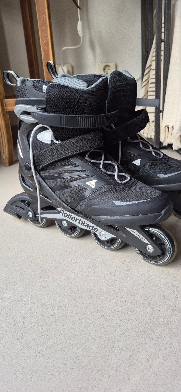 Rollerblade Zetrablade Inline Skates - Maat 45,5 als nieuw, Overige merken, Heren, Ophalen of Verzenden, Zo goed als nieuw