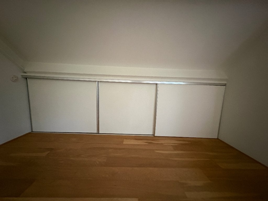 Witte schuifdeuren voor inbouwkast – 3 sets incl. geleiders, Huis en Inrichting, Ophalen, Overige materialen, Gebruikt, 200 cm of meer
