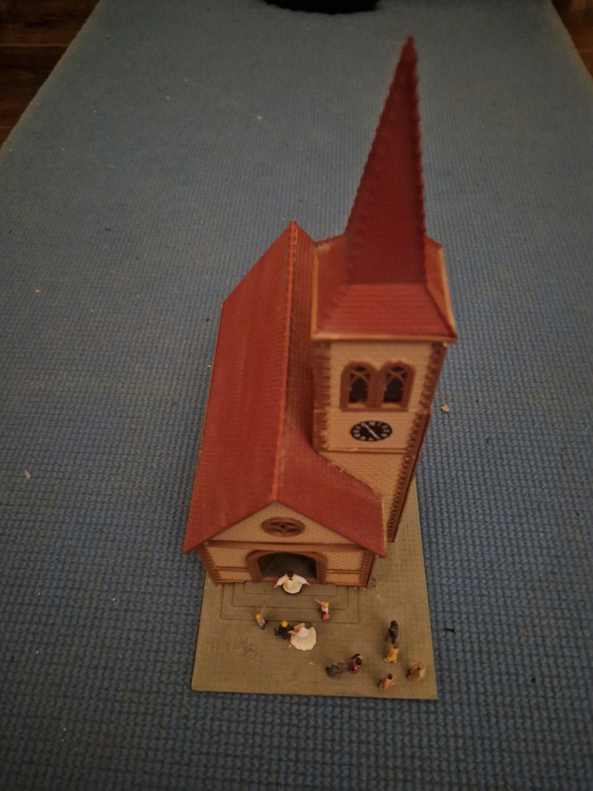 Kerk modelbouw met figuren - Diorama, Ophalen of Verzenden, Gebruikt