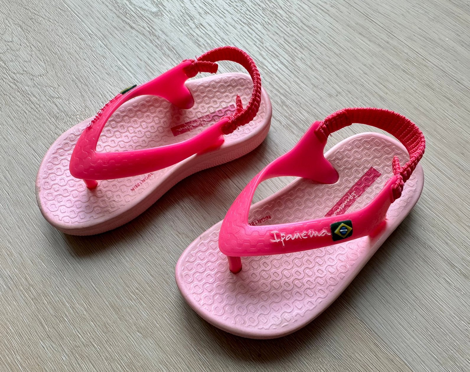 Ipanema slippers roze maat 21 | baby schoentjes meisje, Schoentjes, Meisje, Ophalen of Verzenden, Zo goed als nieuw
