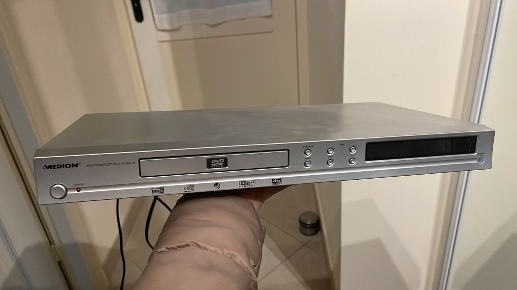 Medion DVD/CD Player (Zilver) & Originele Afstandsbediening, Ophalen of Verzenden, Zo goed als nieuw, Dvd-speler, Overige merken