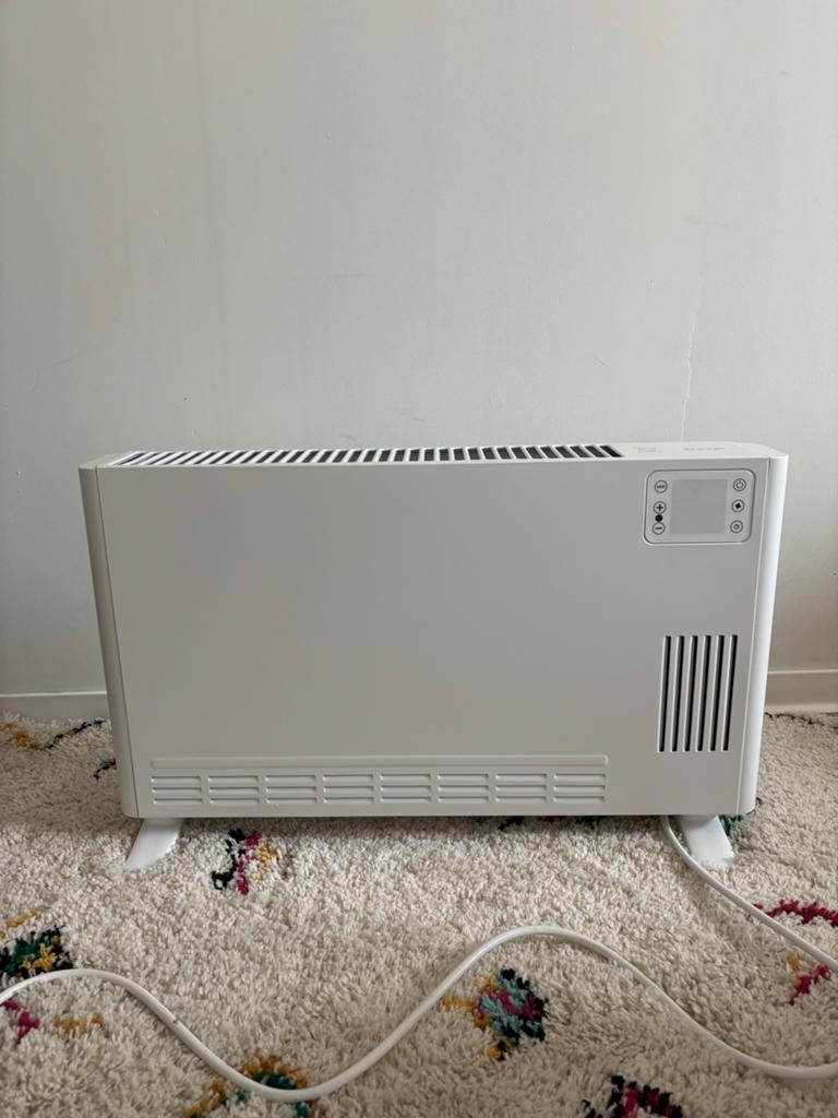 Eurom Convector kachel 2400W met thermostaat & afstandsbedie, 30 tot 80 cm, Kachel, Ophalen of Verzenden, Zo goed als nieuw