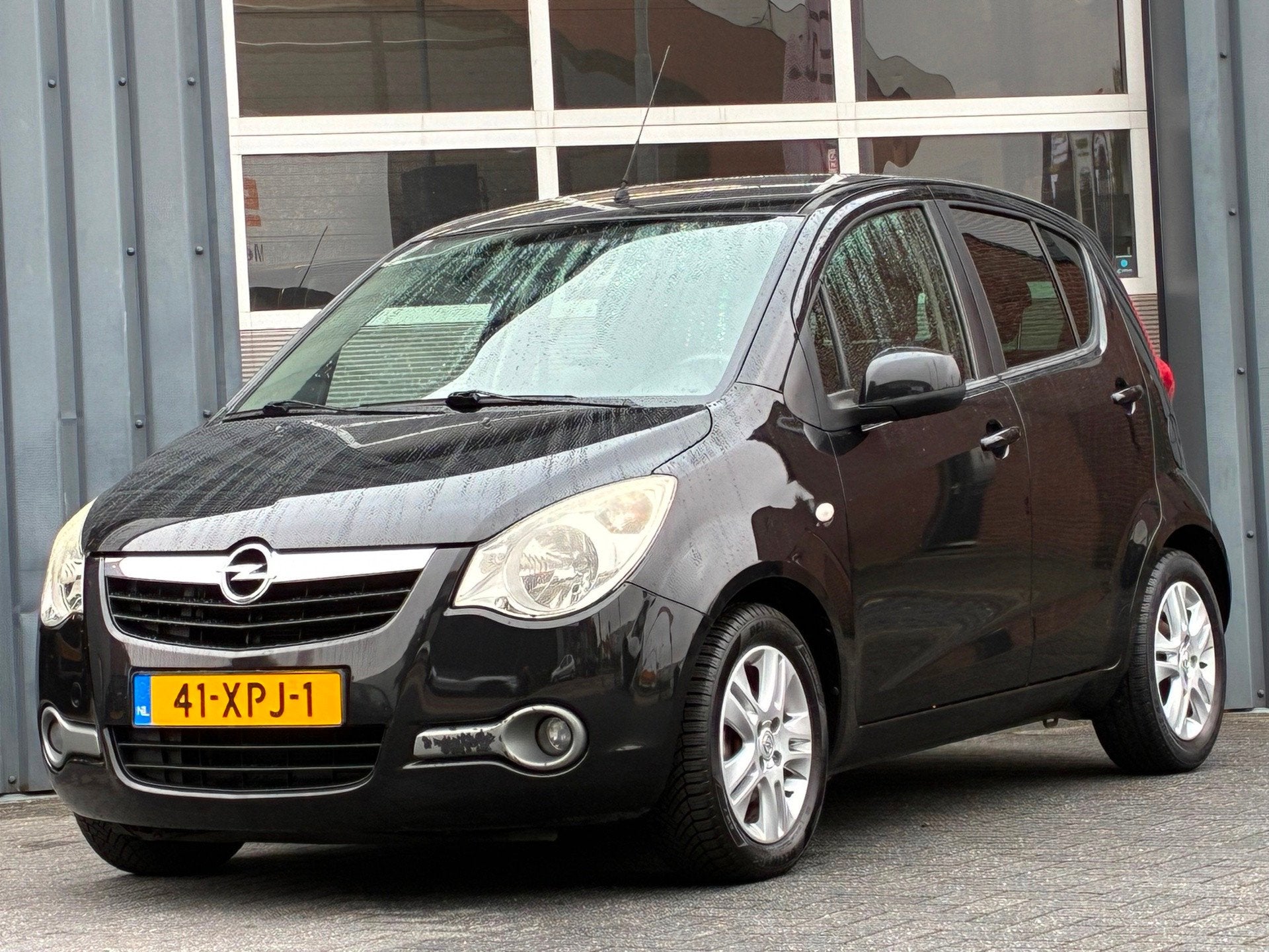 Opel Agila 1.0 Edition Airco Lm velgen, Voorwielaandrijving, Euro 5, Gebruikt, 31 €/maand