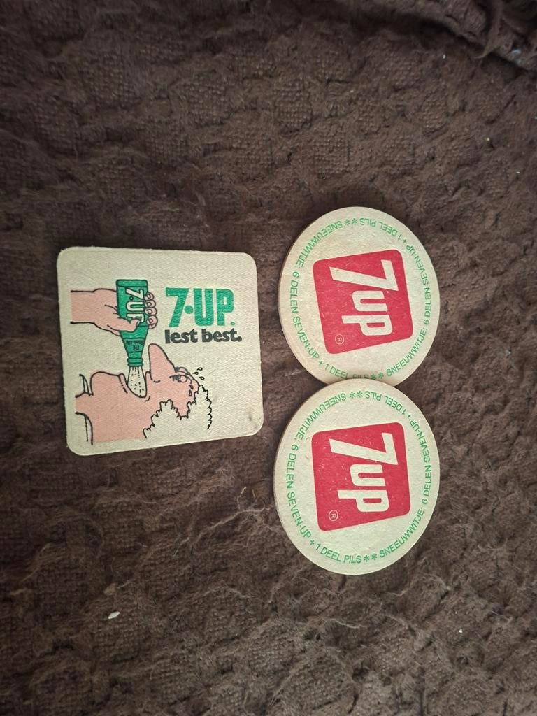 Vintage onderzetters 7up, Ophalen of Verzenden, Gebruiksvoorwerp