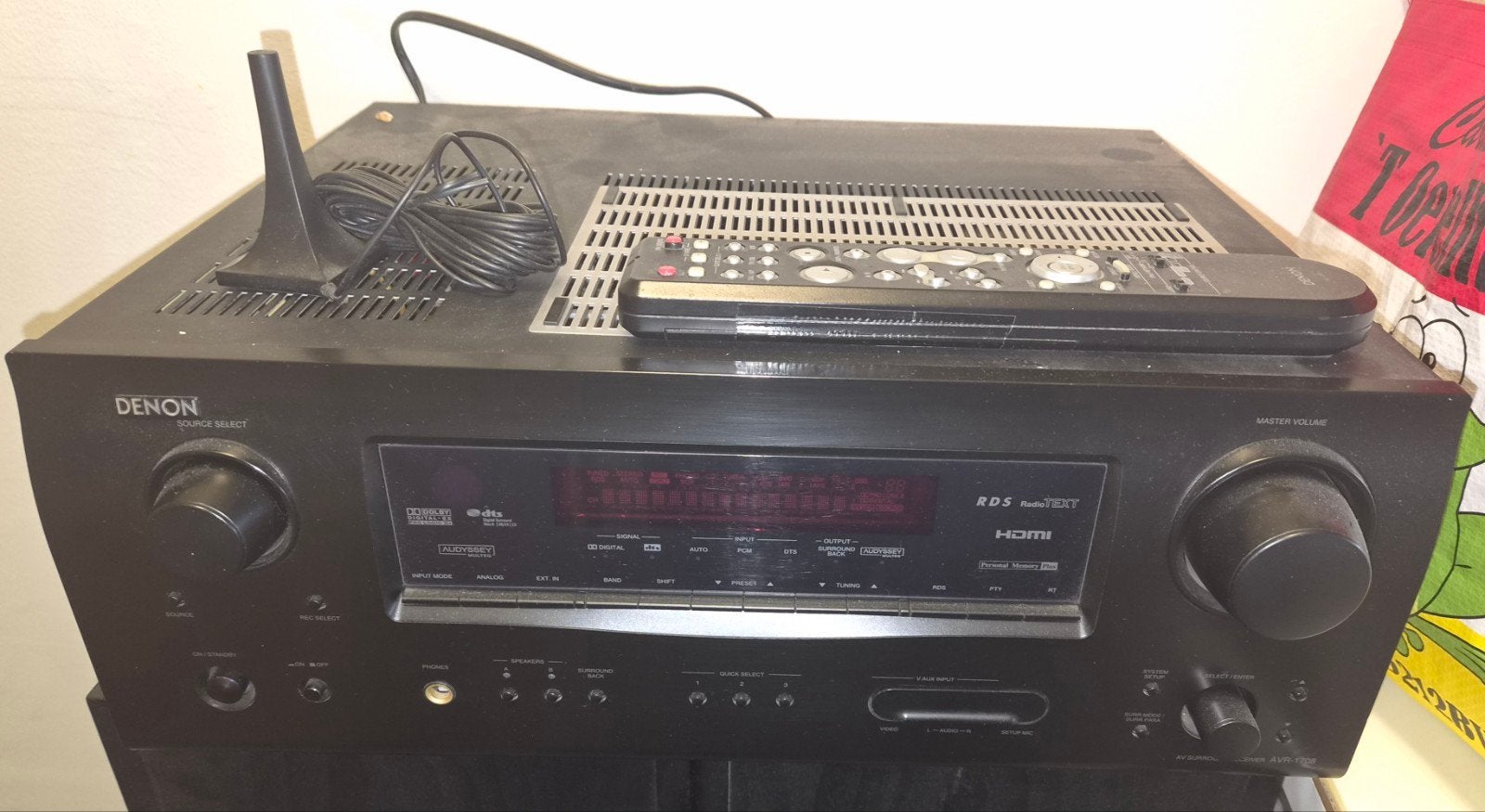 Prachtige DENON REVIEVER
AVR-1708 ipst, Ophalen of Verzenden, Zo goed als nieuw