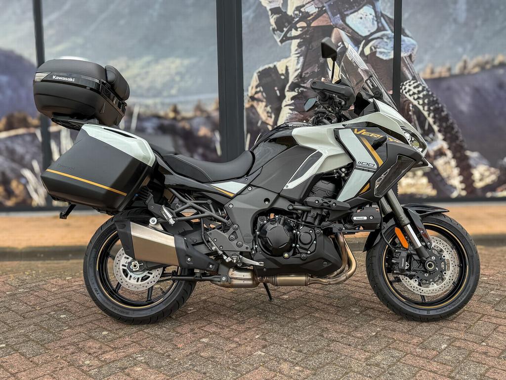Kawasaki VERSYS 1100 SE (bj 2025), Motoren, Motoren | Kawasaki, Bedrijf, Info@kawasaki.nl, Toermotor, Jacobus Spijkerdreef 1-3
2132 PZ  Hoofddorp, NL