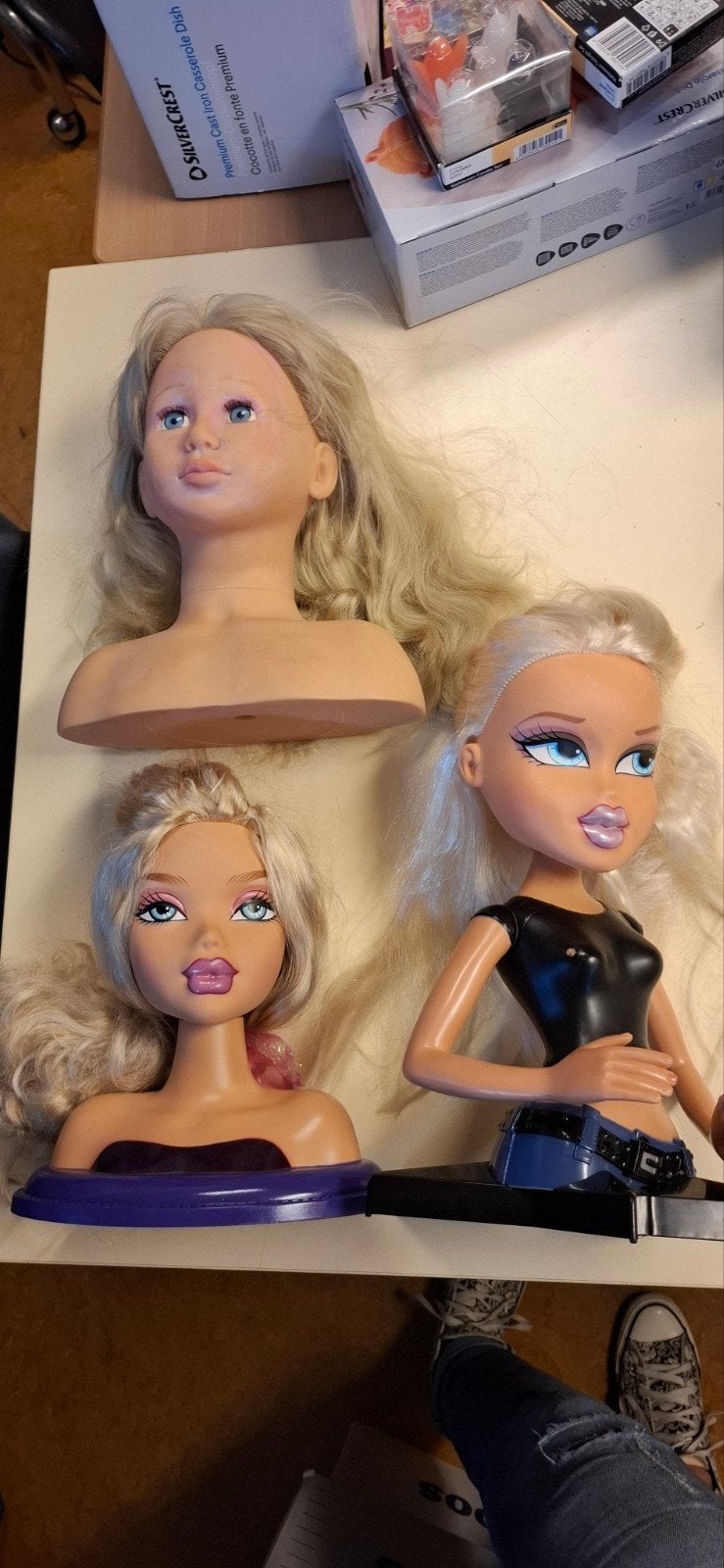 Diverse poppenhoofden/ Bratz, Ophalen, Gebruikt, Overige typen