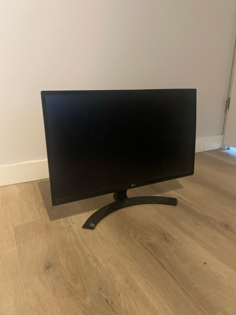 LG 24 inch monitor 60Hz, Computers en Software, Monitoren, HDMI, Full HD, Zo goed als nieuw, 60 Hz of minder