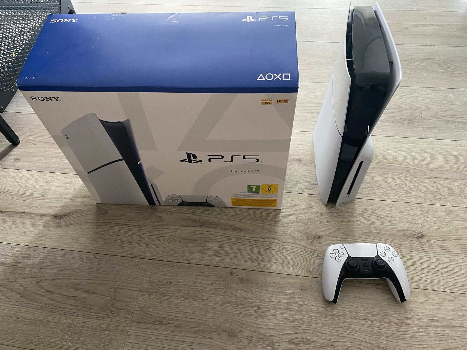 PlayStation 5 Disc Edition met The Crew Motorfest, Spelcomputers en Games, Ophalen, Online, Gebruikt, 1 speler