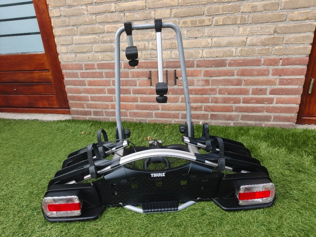 Fietsendrager Thule, Ophalen, Gebruikt, Brede banden, 2 fietsen