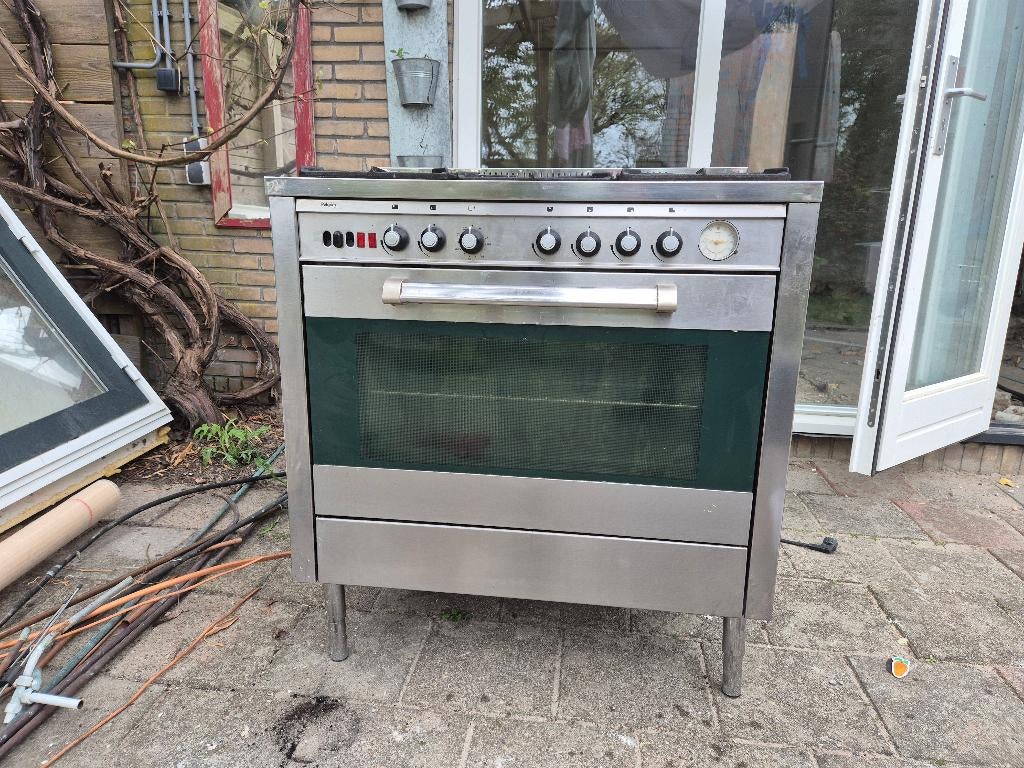 GRATIS OPHALEN gastoestel met oven (losstand), Witgoed en Apparatuur, Kookplaten, Ophalen, Gebruikt, Gas, Vrijstaand