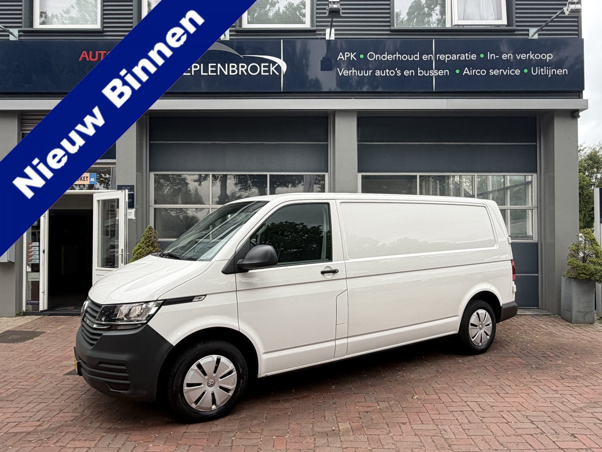 Volkswagen Transporter 2.0 TDI L2H3 Bj 2023 Km 37.000 BPM VR, Auto's, Bestelauto's, Voorwielaandrijving, Stof, Gebruikt, Euro 6