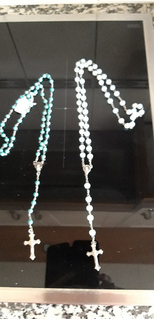 te koop mooie rozenkransen/kruis/ Maria bedeltjes/hangertjes, Ophalen of Verzenden, Overige materialen, Overige typen