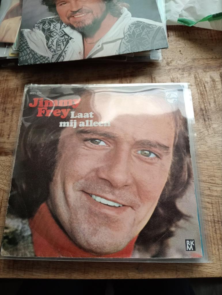 Jimmy Frey - laat mij alleen, Ophalen of Verzenden, Zo goed als nieuw, Overige formaten, Levenslied of Smartlap