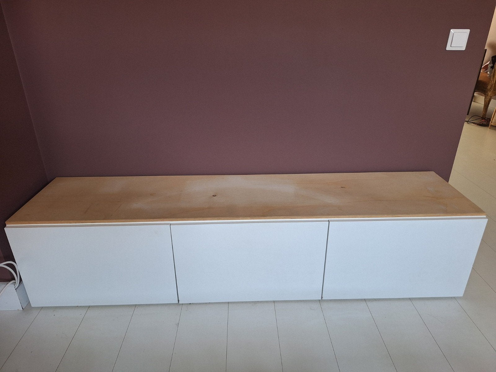 TV-meubel/dressoir Ikea met houten blad en witte kasten, Huis en Inrichting, Ophalen, Modern minimalistisch, Gebruikt, 150 tot 200 cm