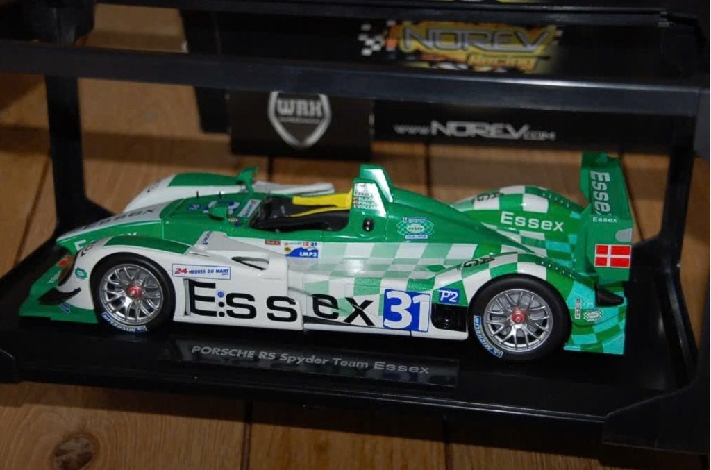 1:18 PORSCHE RS SPYDER ESSEX #31 Norev in doos WRH, Hobby en Vrije tijd, Modelauto's | 1:18, Verzenden, Zo goed als nieuw, Auto