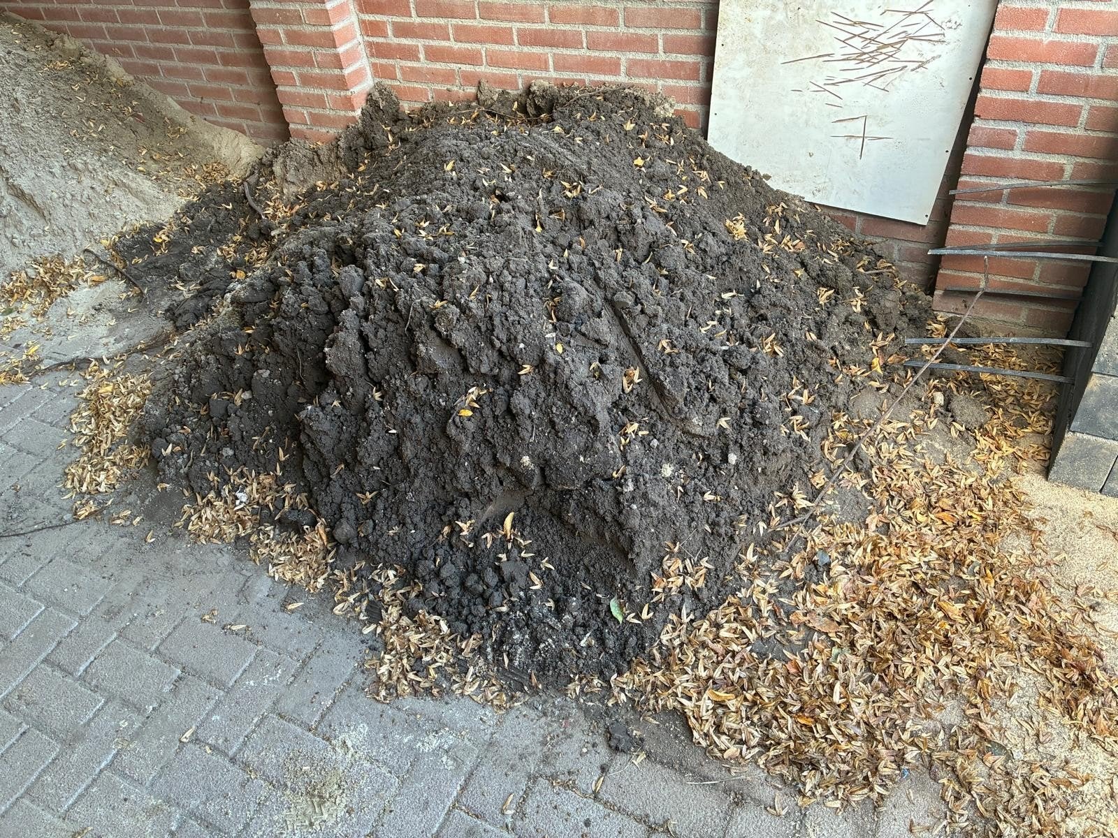 Mooie zwarte grond voor tuin of aanleg, Ophalen, Gebruikt, Overige typen