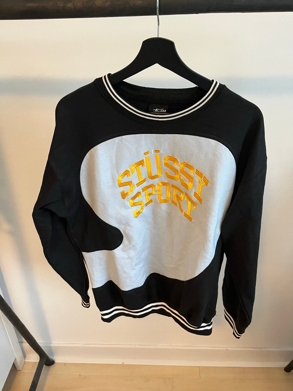 Stüssy vintage rework Maat M, Ophalen of Verzenden, Zo goed als nieuw, Maat 48/50 (M), Zwart