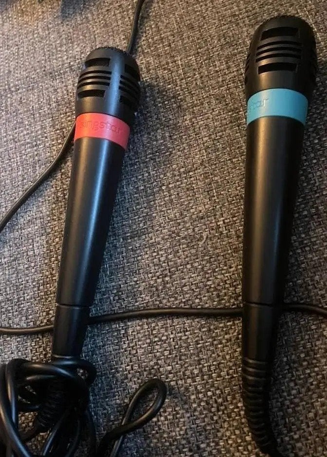 Singstar microfoons, Ophalen