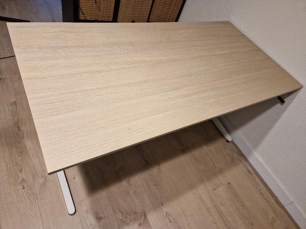 Desk (160x80) with adjustable height (62-90), Huis en Inrichting, Ophalen, 160 cm, In hoogte verstelbaar, Zo goed als nieuw