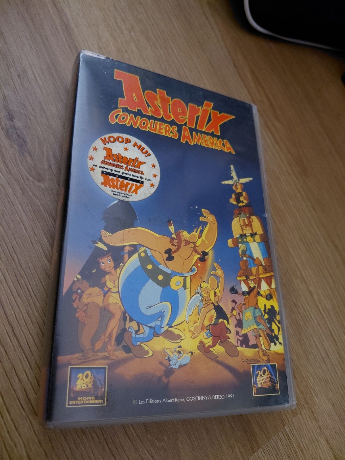 Asterix conquers America videoband., Gebruikt, Tekenfilm, Ophalen of Verzenden, Vanaf 12 jaar
