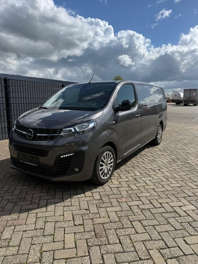 Opel Vivaro 2.0 CDTI MARGE 106KW L3H1 AUT NAVI KLIMA Applcar, Auto's, Automaat, Vivaro, Euro 6, 4 cilinders