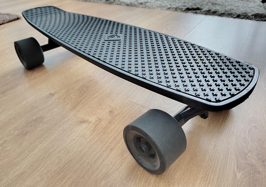 SOFLOW elektrische skateboard / pennyboard - set, Ophalen, Gebruikt, Skateboard