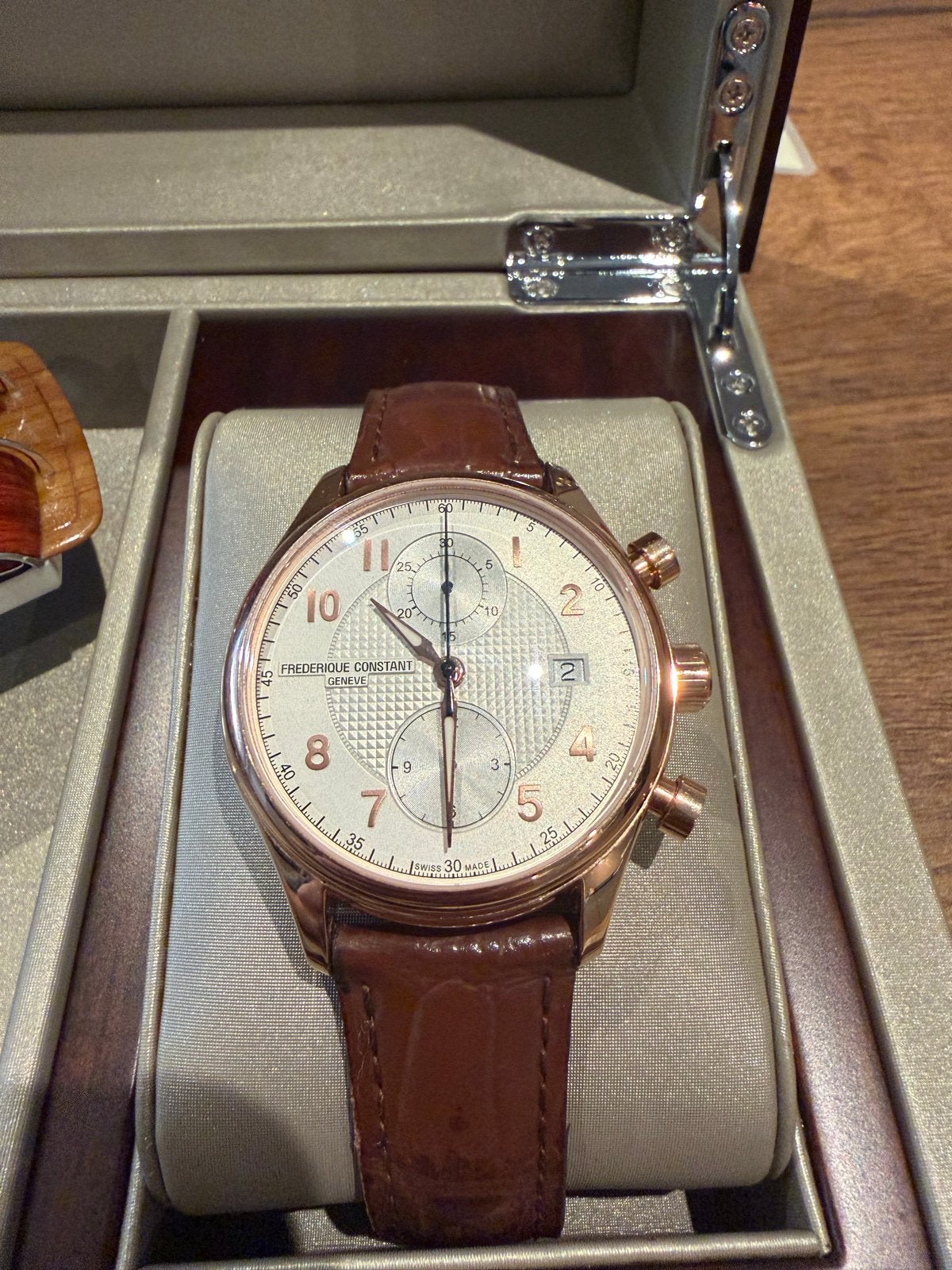 Frederique Constant Runabout Chronograph Limited Edition, Overige merken, Polshorloge, Ophalen of Verzenden, Goud